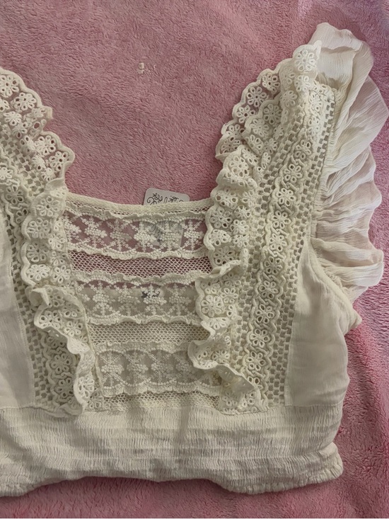 Free People Tops - Free People Cream Crochet Lace Ruffle Tank